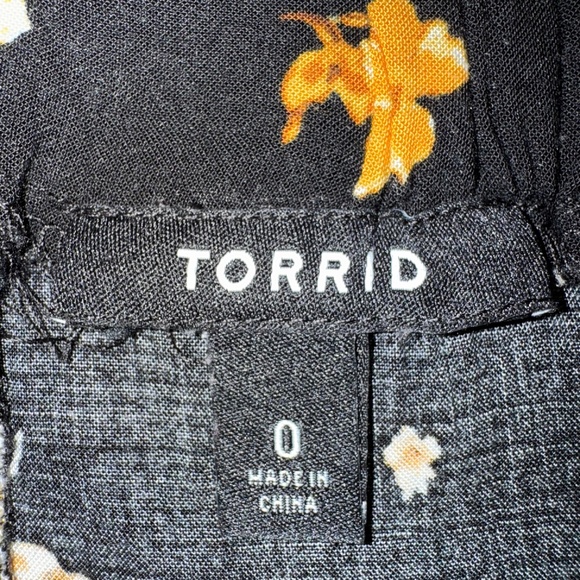 Wrap Around Floral Skirt - Picture 9 of 11